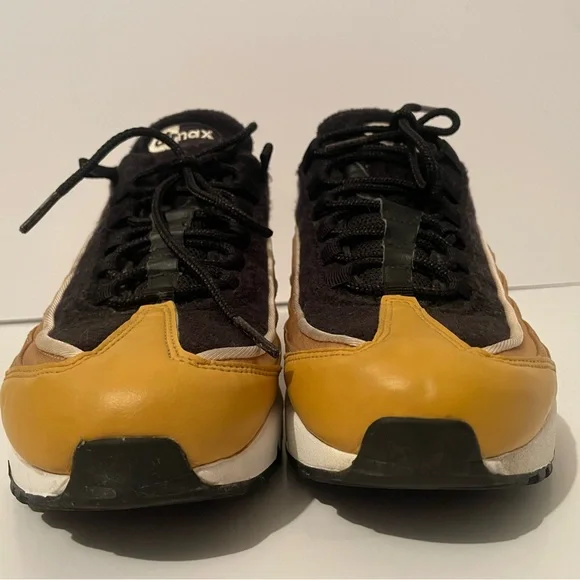 Nike Air Max 95 LX "Wheat Gold" - Picture 2 of 7